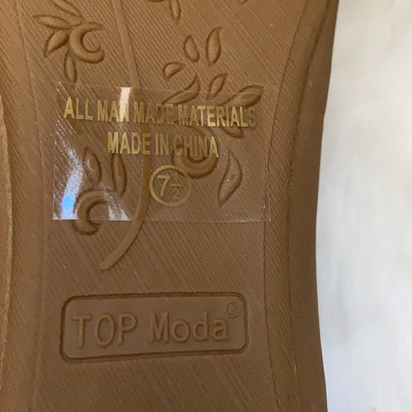 Beautiful lace-up flats in size 7.5 - Picture 4 of 4